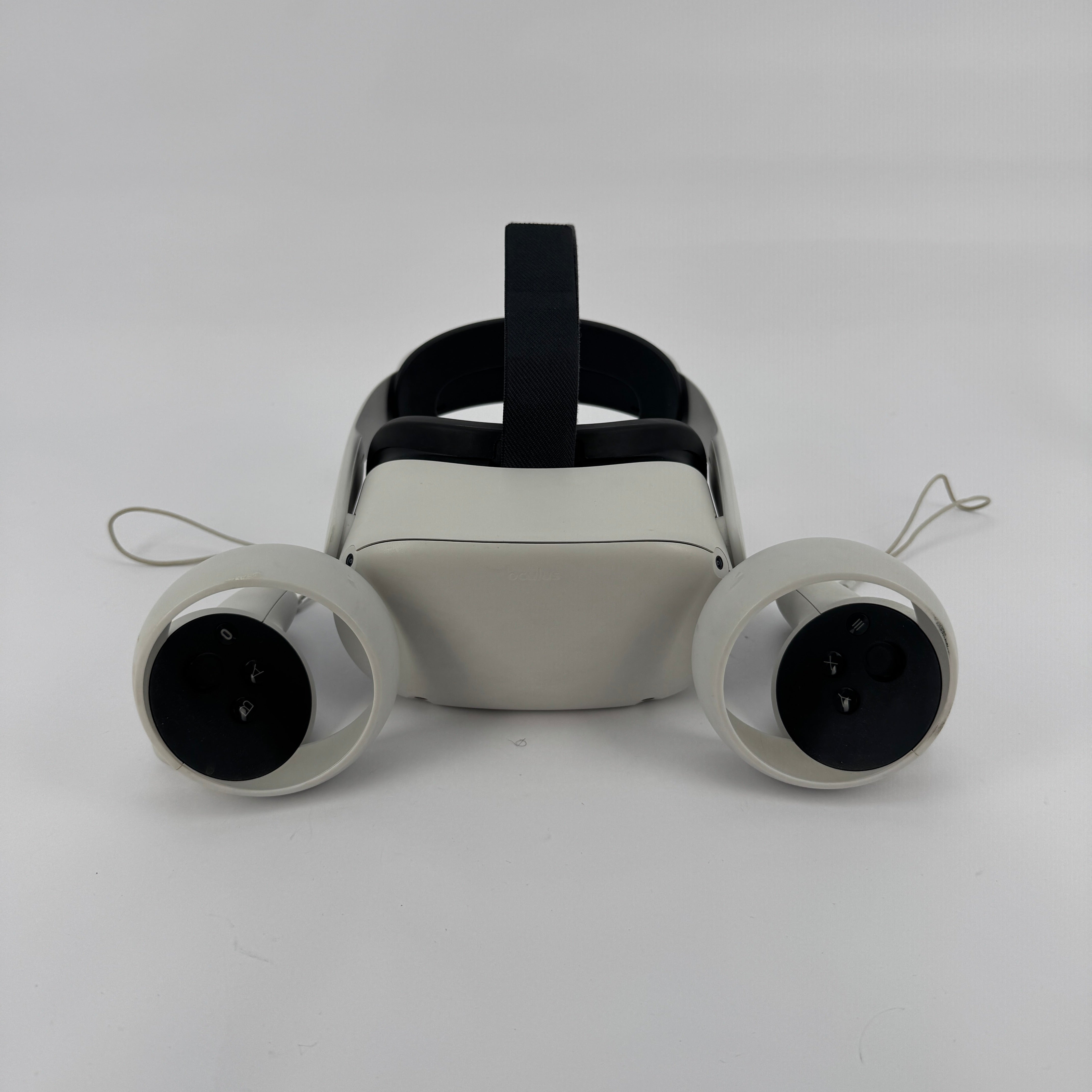 Oculus Quest 2 64GB Standalone All-in-One VR Headset KW49CM