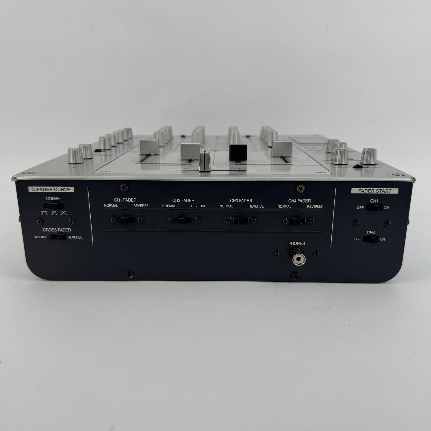 Technics SL-DZ1200 Pair & SH-MZ1200 Silver DJ Turntable Mixer & Rane Serato Scratch Live