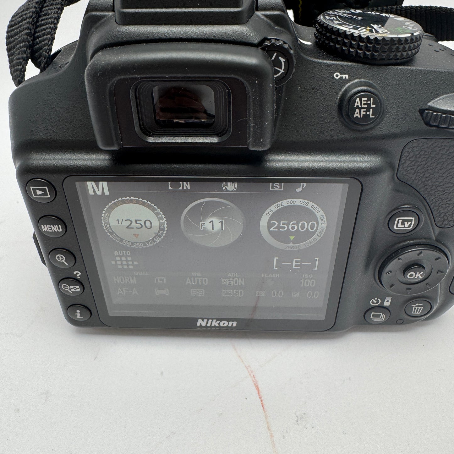 Nikon D3400 24.2MP Digital SLR DSLR Camera