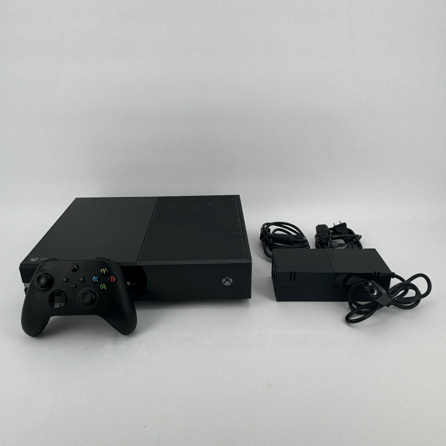 Microsoft Xbox One 1TB Console Gaming System Black 1540 READ BELOW