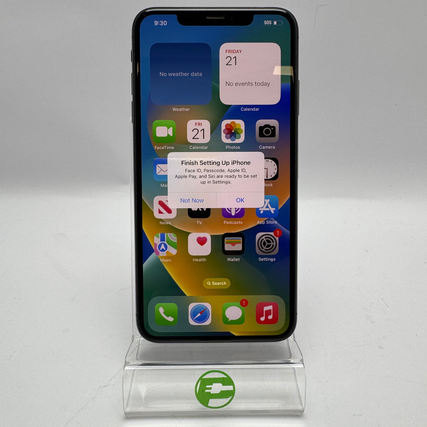 Unlocked Apple iPhone XS Max 64GB 16.6 Space gray MT5V2LL/A