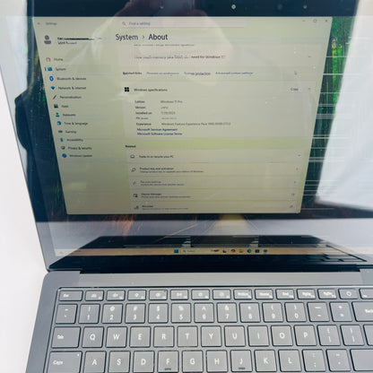 Microsoft Surface Laptop 5 A1951 i5-1245U  16GB RAM 500GB