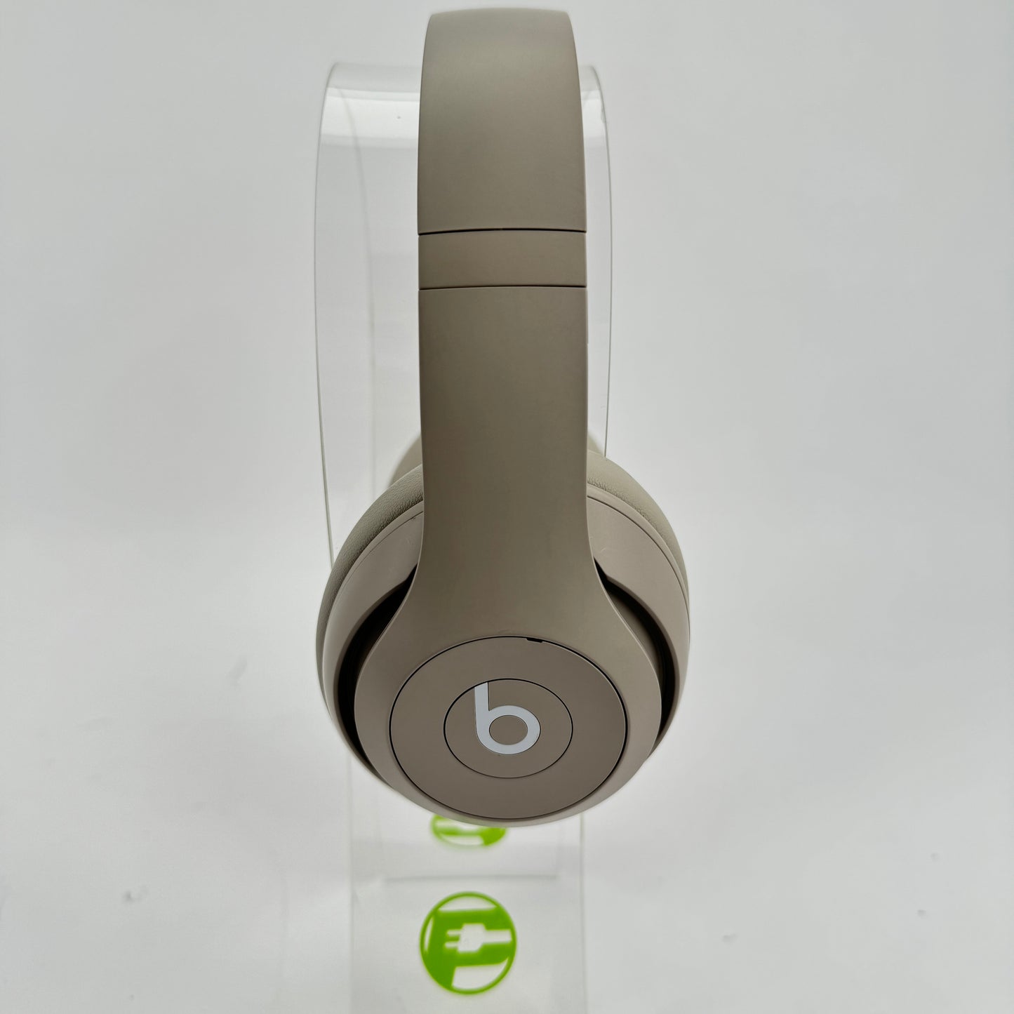 Beats Studio Pro Wireless Over-Ear Bluetooth Headphones Sandstone A2924