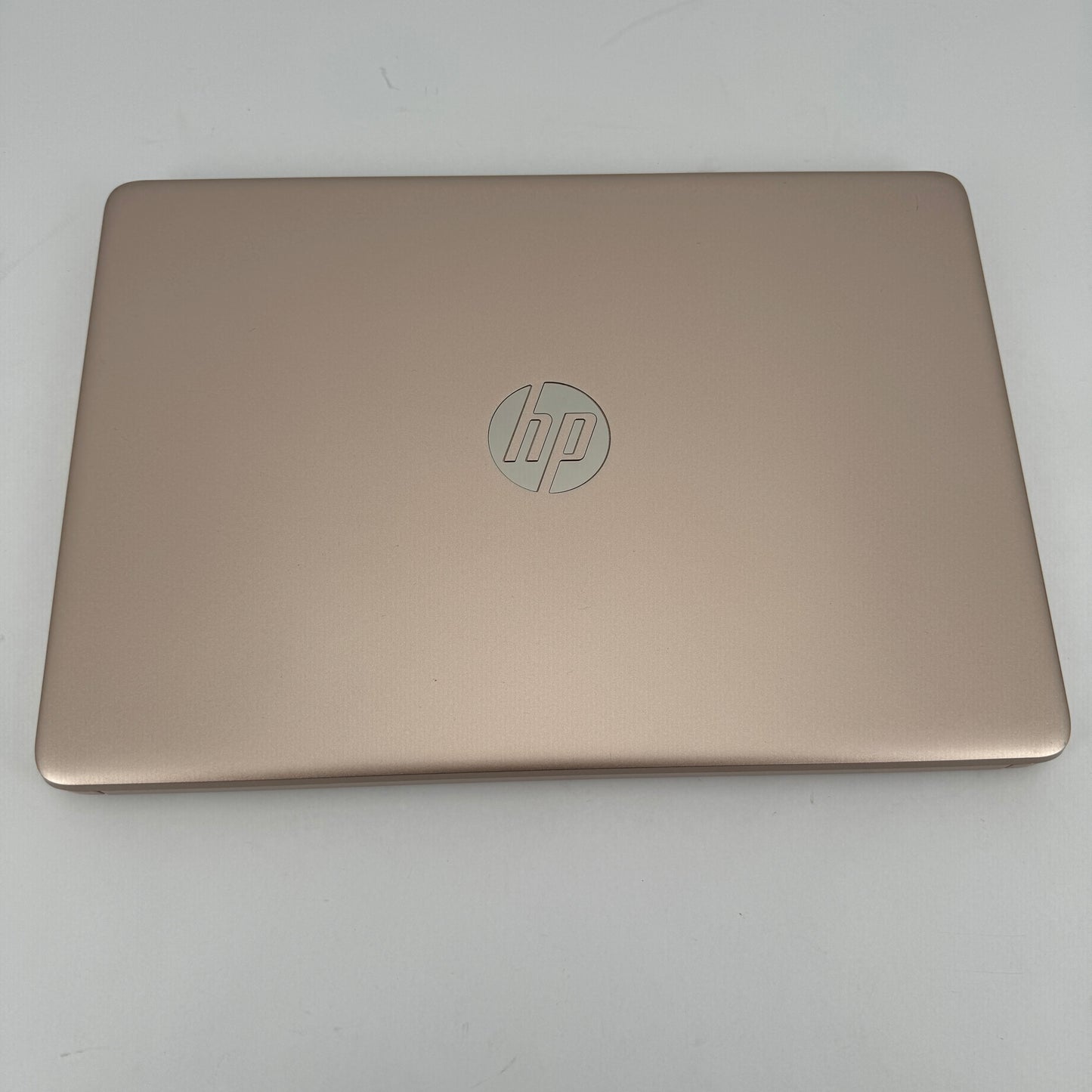 HP 14-dq0070nr 14" Touchscreen Celeron N4120 1.1GHz 4GB RAM 64GB SSD Intel UHD Graphics 600