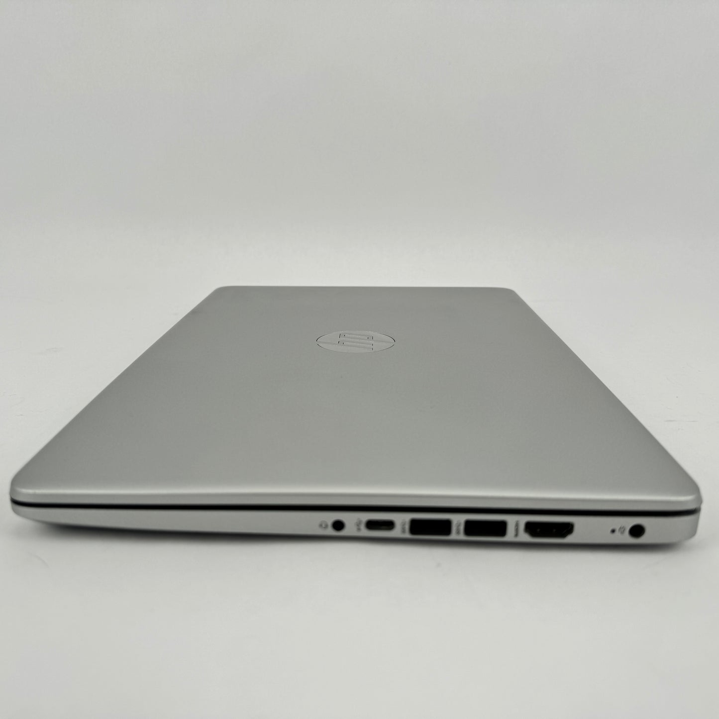 HP 14-dq0760dx FA2D47RF 14" Celeron N4120 1.1GHz 4GB RAM 128GB SSD Intel UHD Graphics 600