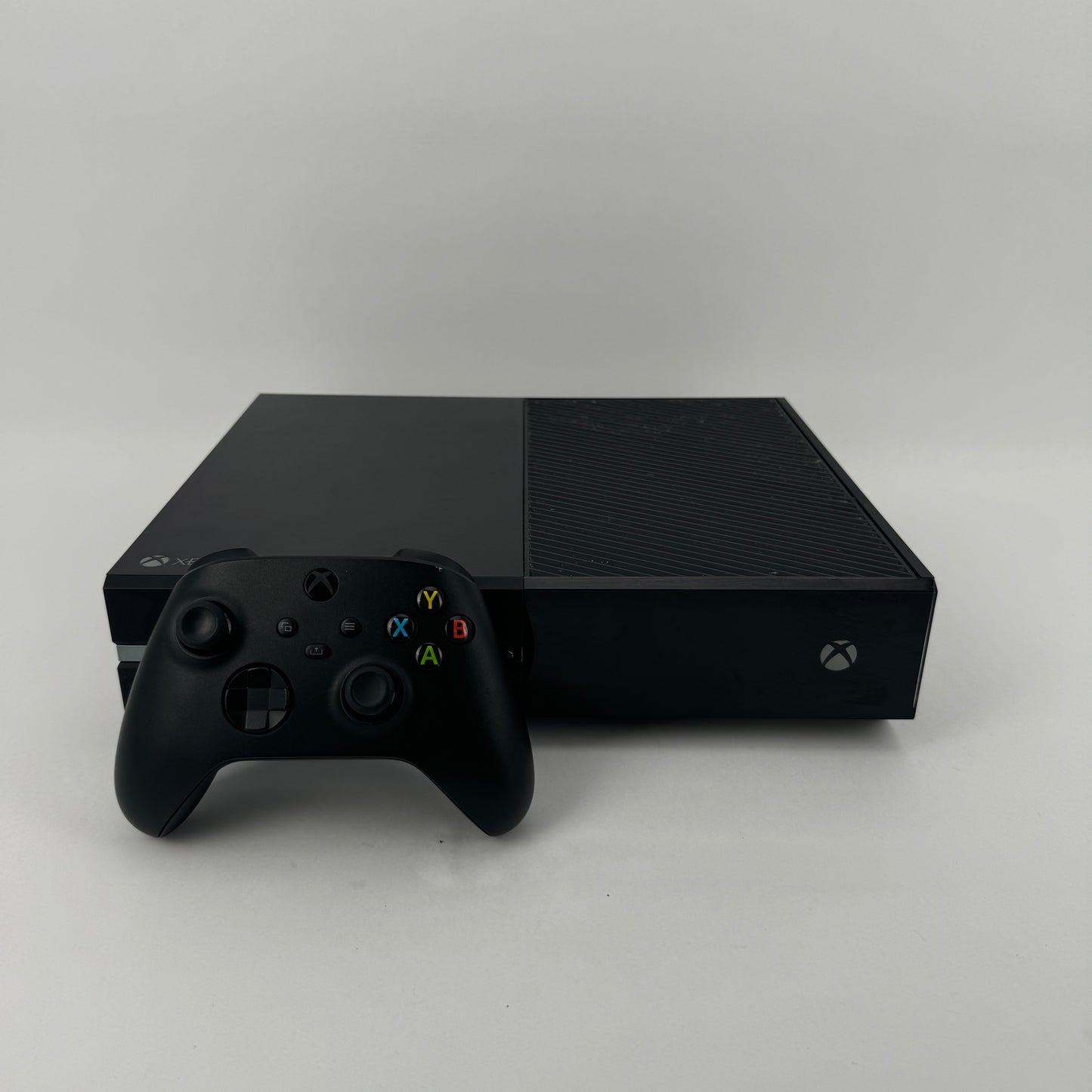 Microsoft Xbox One 1TB Console Gaming System Black 1540 READ BELOW