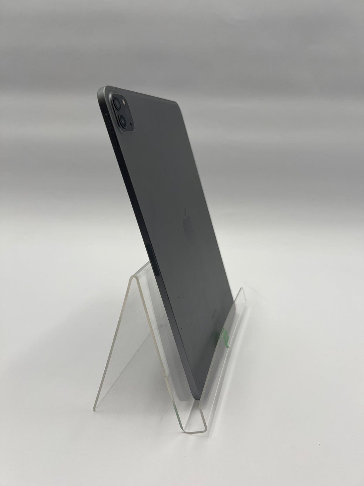 WiFi Only Apple iPad Pro 11" 4th Gen 128 GB Space Gray MNXD3LL/A