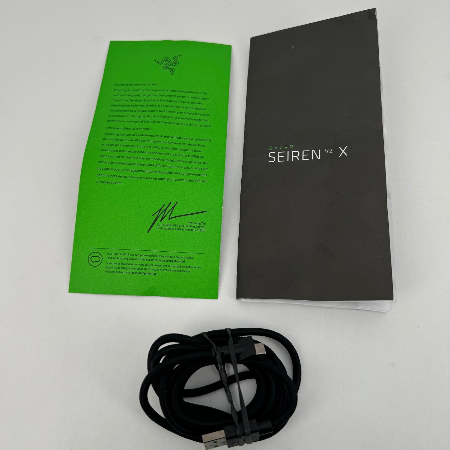 Razer Seiren V2 X Microphone for Streaming & PC Gaming RZ19-0405