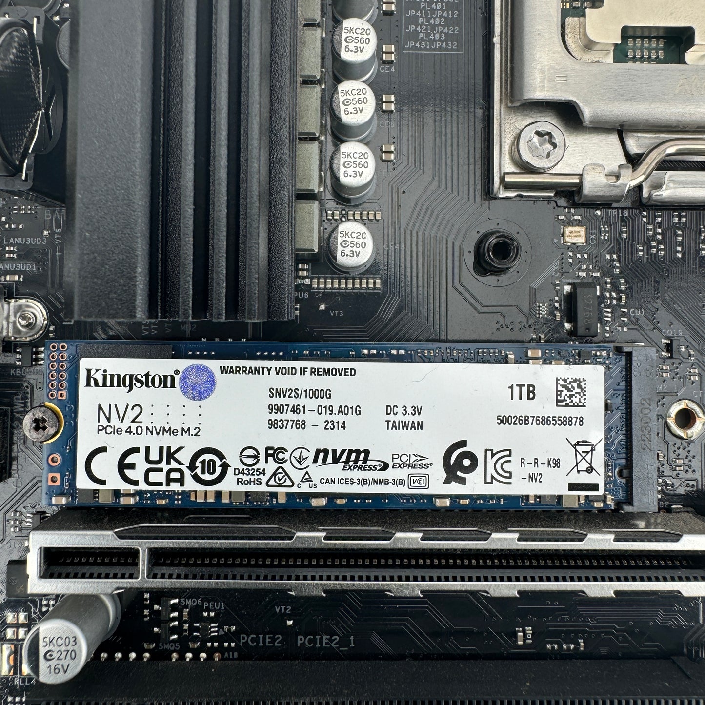 ASRock B650M-C 1 x PCIe 4.0 x16 Slot MicroATX