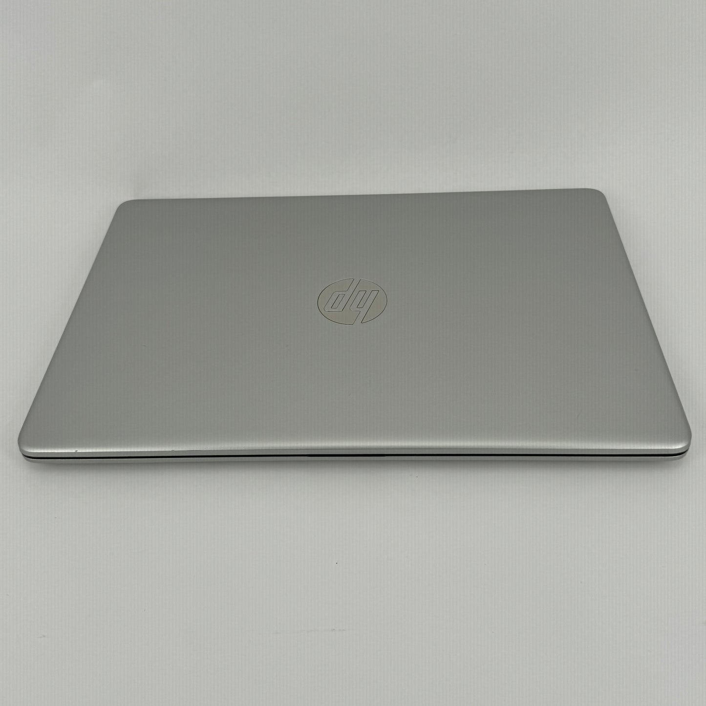 HP 15-DY2073DX  15" i7-1165G7 2.7GHz 16GB RAM 512GB Silver