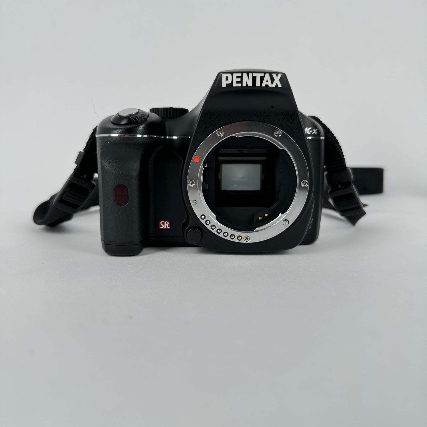 Pentax K-x 12.0MP Compact SLR Camera 2114 Shutter Count KIT see pics