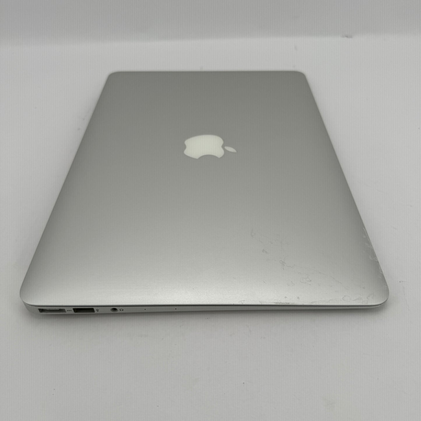 2015 Apple MacBook Air 13.3" i5 1.6GHz 8GB RAM 128GB SSD Silver A1466