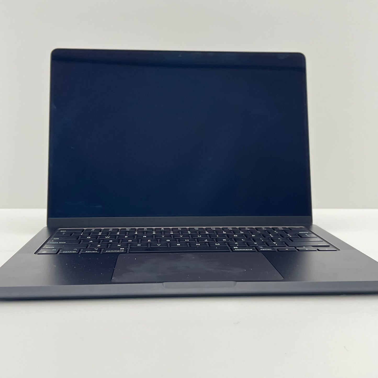 2023 Apple MacBook Pro 14" M3 Pro 4.0GHz 18GB RAM 512GB SSD Space Black A2992