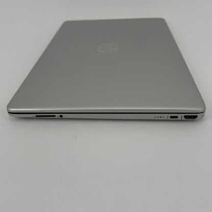 HP 15-DY2073DX  15" i7-1165G7 2.7GHz 16GB RAM 512GB Silver