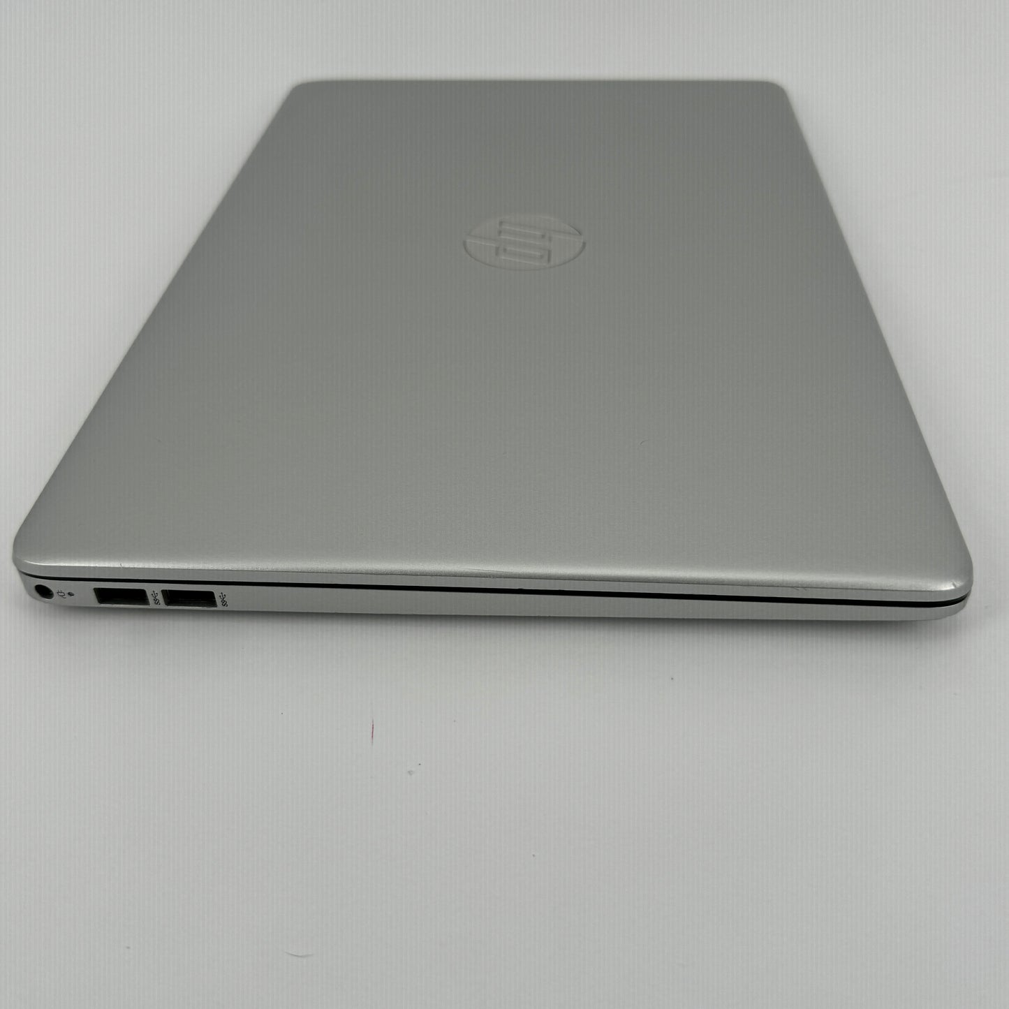 HP 15-DY2073DX  15" i7-1165G7 2.7GHz 16GB RAM 512GB Silver