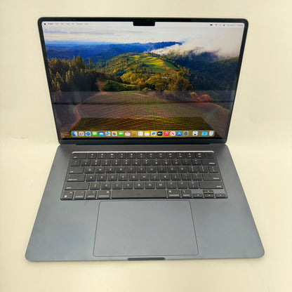 2024 Apple MacBook Air 15" M3 4.0GHz 8GB RAM 256GB SSD Space Black MRYU3LL/A